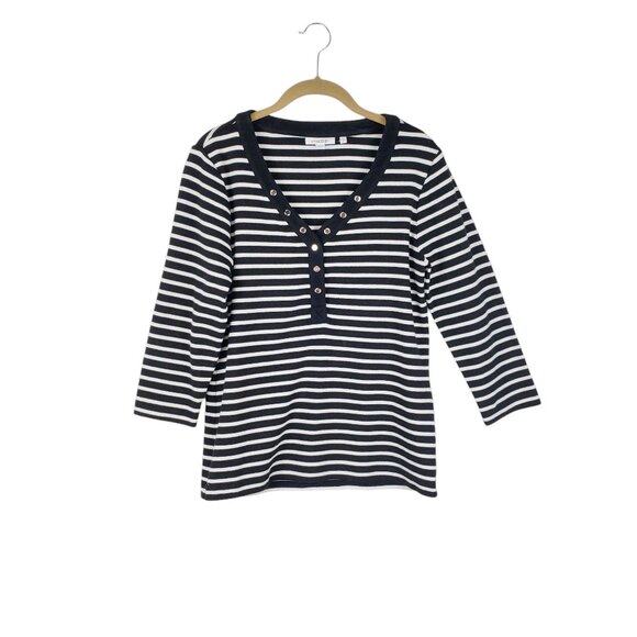 Chicos Stripe Ribbed Henley Tee Black White Zenergy 3/4 Sleeve Size 1 Medium - Picture 1 of 6